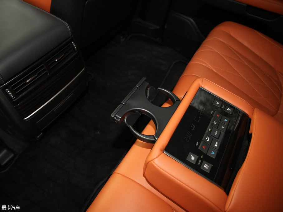 2019׿_˹LX 570 p؄e