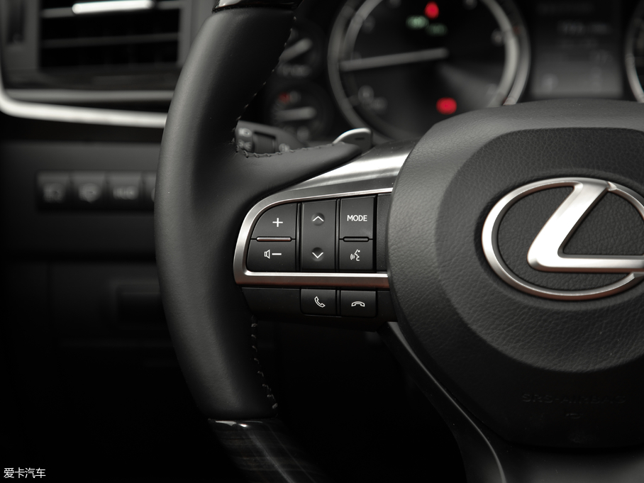 2019׿_˹LX 570 p؄e