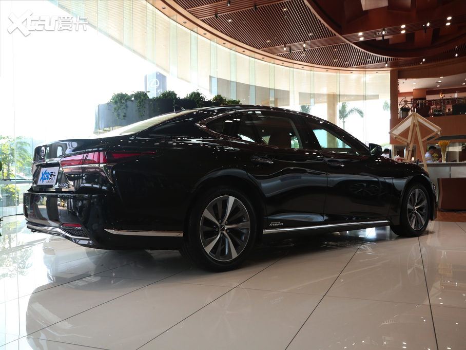 2020׿_˹LS 500h ׿Խ VI