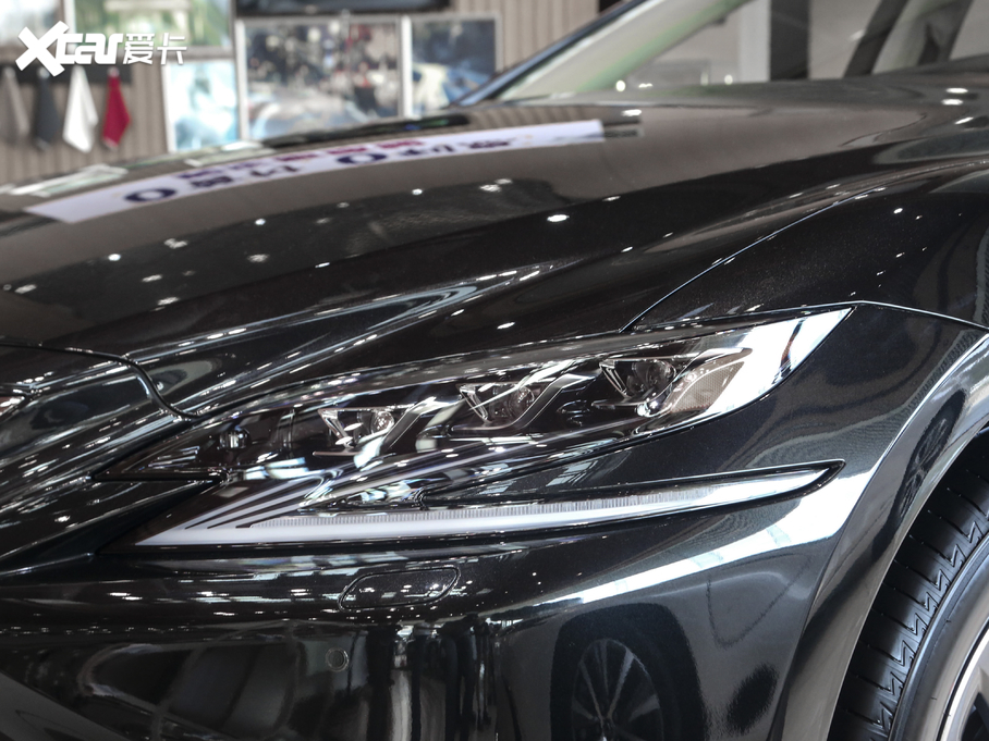 2020׿_˹LS 500h ׿Խ VI