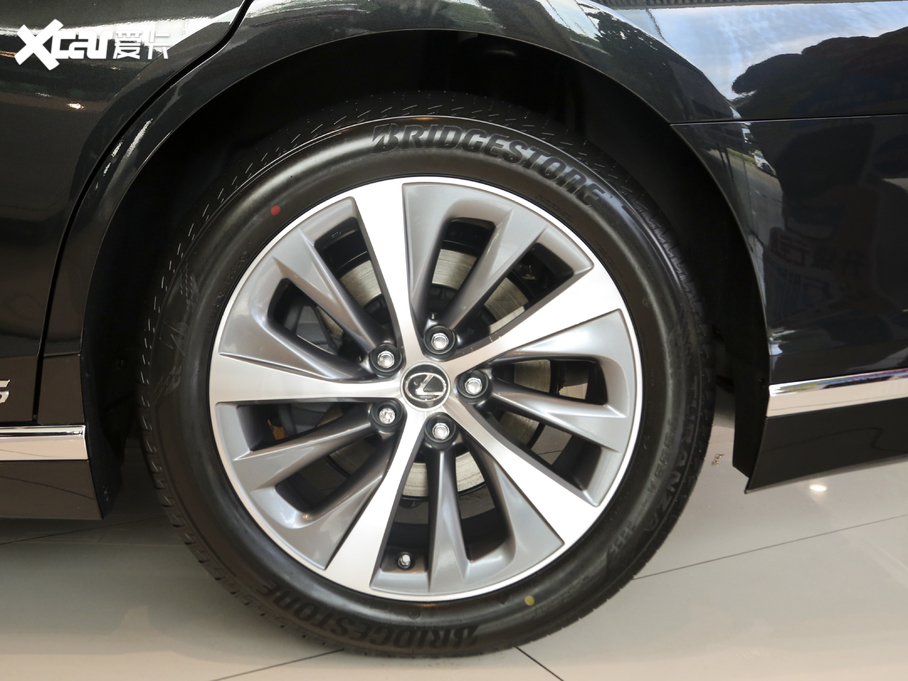 2020׿_˹LS 500h ׿Խ VI