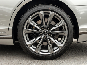 2020500h F SPORT VI ^