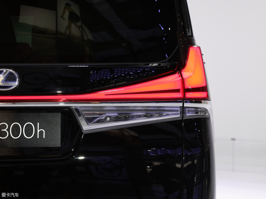 2020���׿��_˹LM 300h ����������