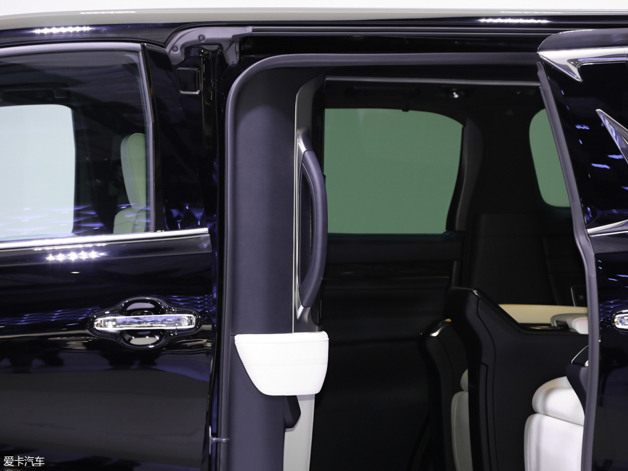 2020���׿��_˹LM 300h ����������