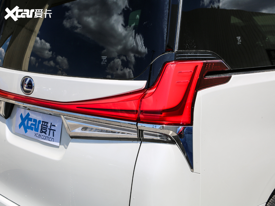 2020���׿��_˹LM 300h �����h�Ű�