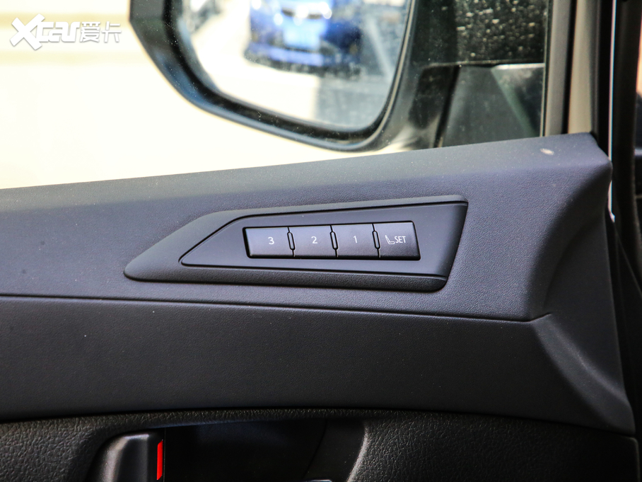 2020���׿��_˹LM 300h �����h�Ű�