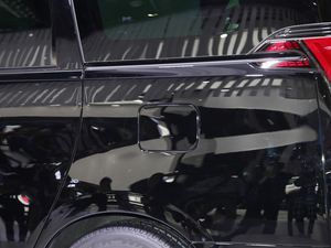 2020��300h ���������� �������^