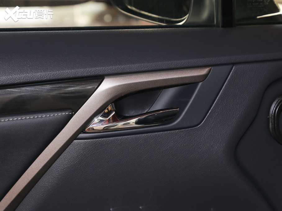 2020׿_˹RX Ŀ 300 򌾫Ӣ