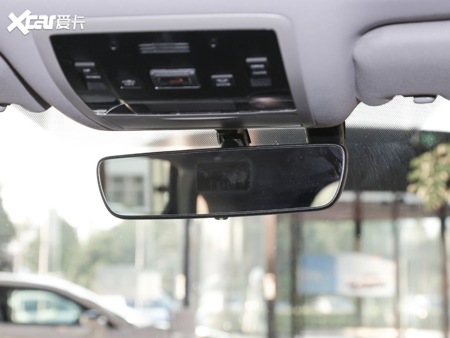 2020׿_˹RX Ŀ 300 򌾫Ӣ