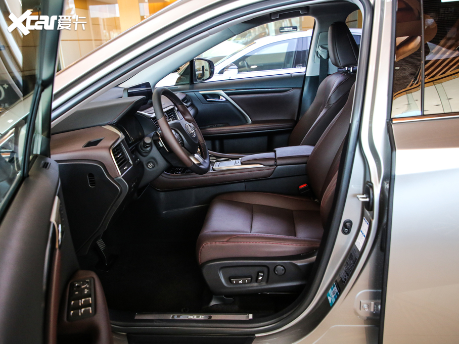 2020׿_˹RX Ŀ 300 Ű