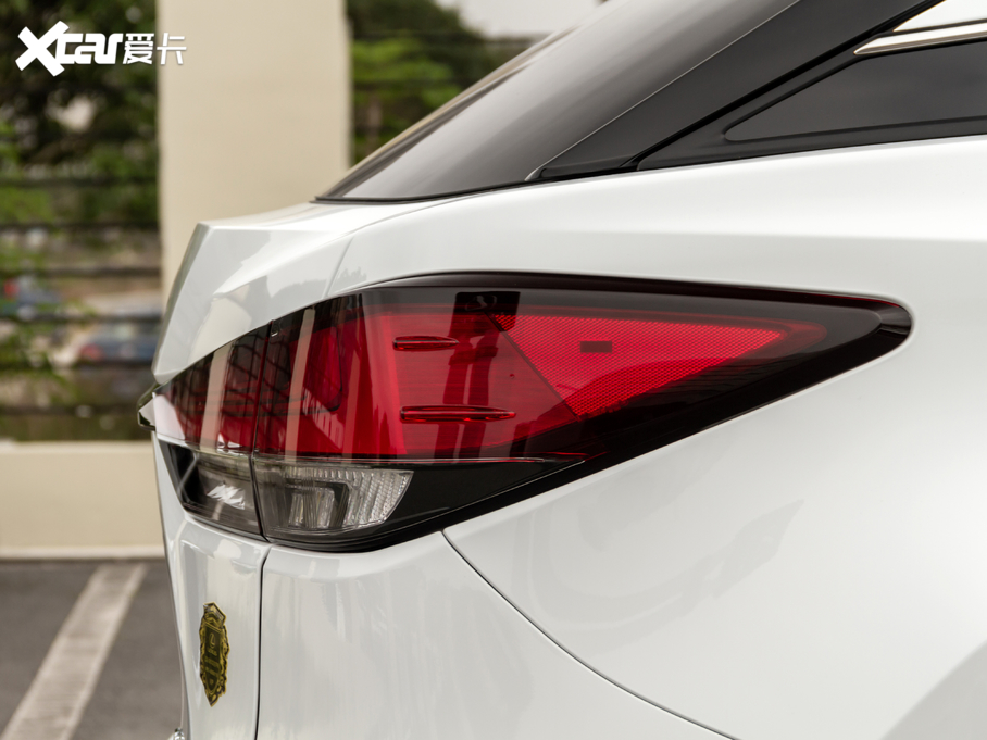 2020׿_˹RX Ŀ 300 F SPORT