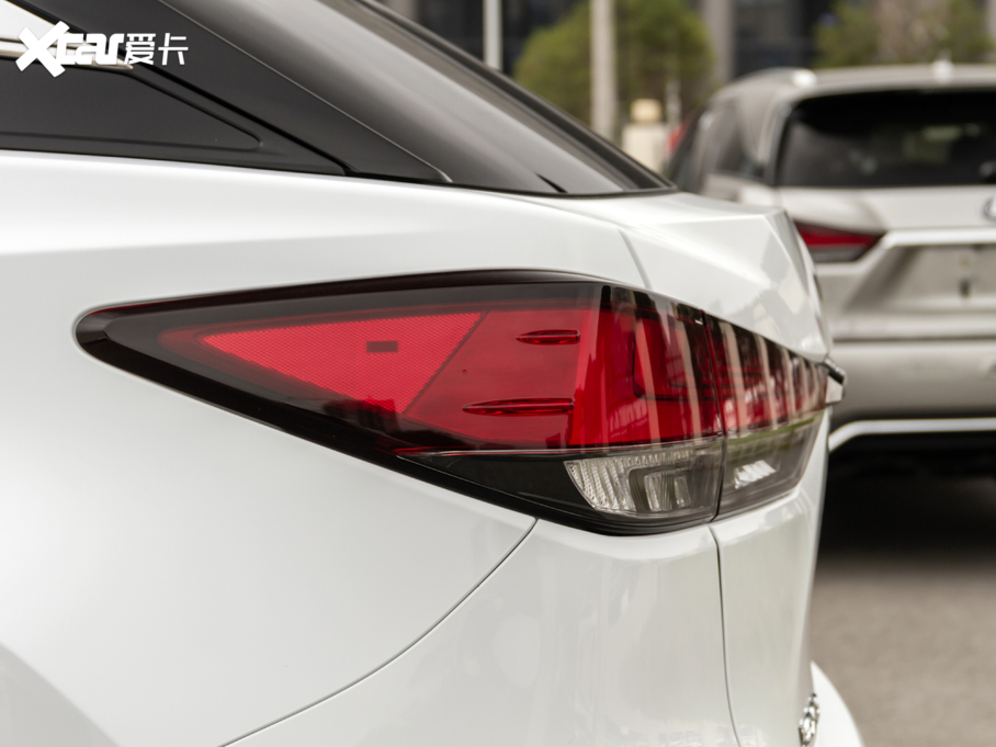 2020׿_˹RX Ŀ 300 F SPORT