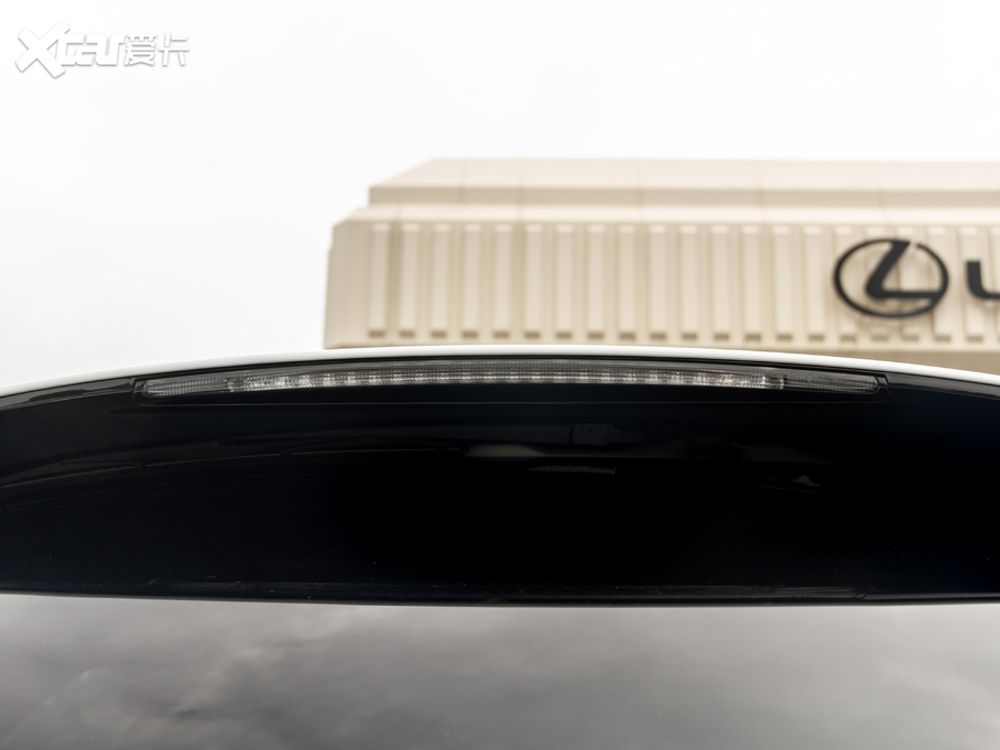 2020׿_˹RX Ŀ 300 F SPORT