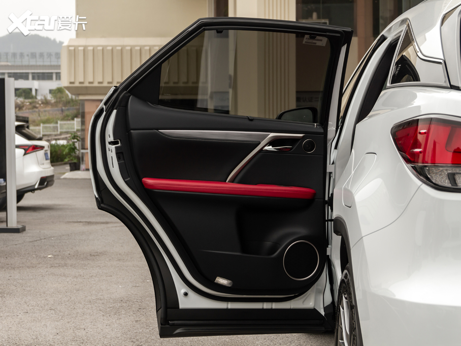 2020׿_˹RX Ŀ 300 F SPORT