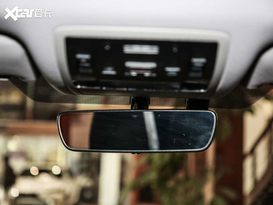 2020׿_˹RX Ŀ 300 򌾫Ӣ