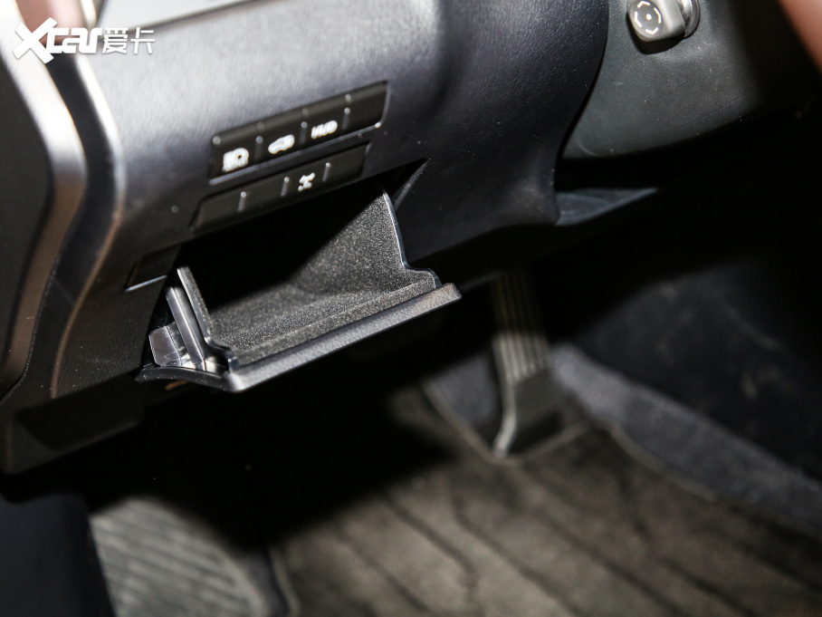 2020׿_˹RX Ŀ 300 A