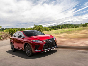 2020款350 F SPORT 整体外观
