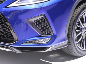 2020300 F SPORT VI ^