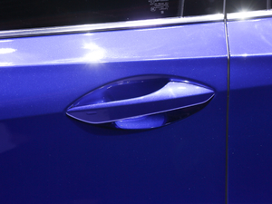 2020300 F SPORT VI ^