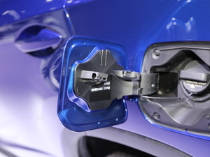 2020300 F SPORT VI ^