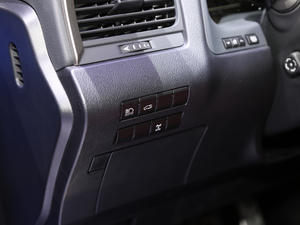 2020300 F SPORT VI п؅^