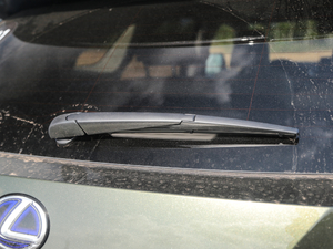 2020450hL F 6 VI (ji)^