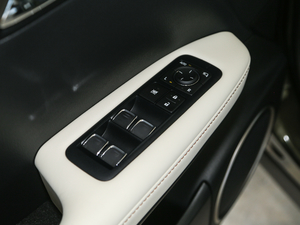 2020450hL F 6 (gu)VI {܇(ch)ƅ^(q)	