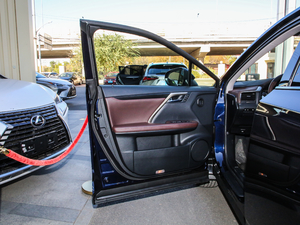 2020450hL Ű 7 VI {λ܇T