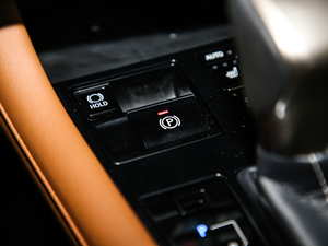 2020450hL A 6 VI v܇Ƅ