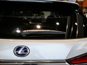 2020450hL F 6 V (ji)^