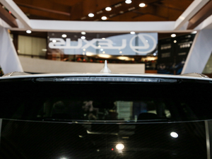 2020450hL F 6 V (ji)^