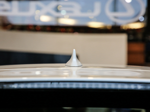 2020450hL F 6 V (ji)^