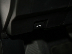 2020450hL F 6 V п؅^