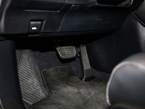 2020450hL F 6 V п؅^