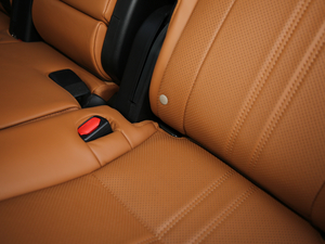 2020450hL A 7 (gu)VI g