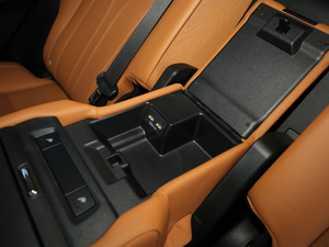 2020450hL A 7 (gu)VI g