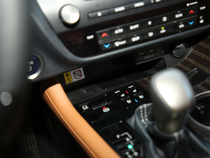 2020450hL A 7 VI п؅^