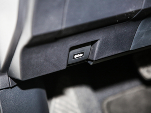 2020450hL A 6 (gu)V п؅^(q)