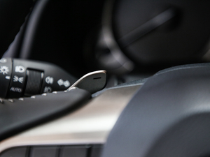 2020450hL A 6 V п؅^