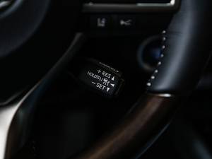 2020450hL A 6 V п؅^