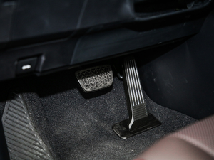 2020450hL A 7 V п؅^