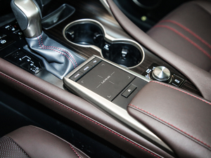 2020450hL A 7 V п؅^