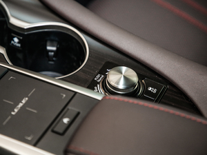 2020450hL A 7 V п؅^