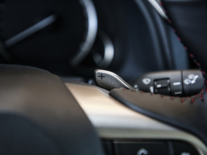 2020450hL A 7 V п؅^(q)