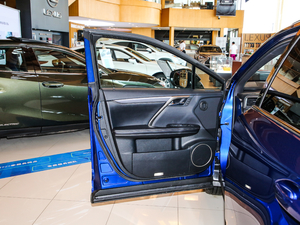 2020Ŀ 300 F SPORT {λ܇T