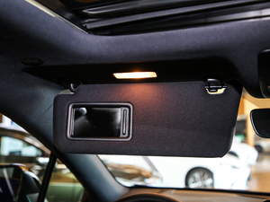 2020Ŀ 300 F SPORT ꖰ壨