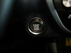 2020Ŀ 300 F SPORT п؅^