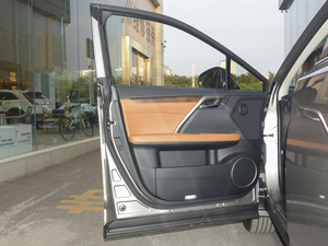 2020Ŀ 450hL A 7 {λ܇T