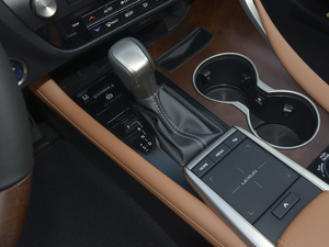 2020Ŀ 450hL A 7 п؅^