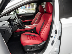 2020Ŀ 300 F SPORT {